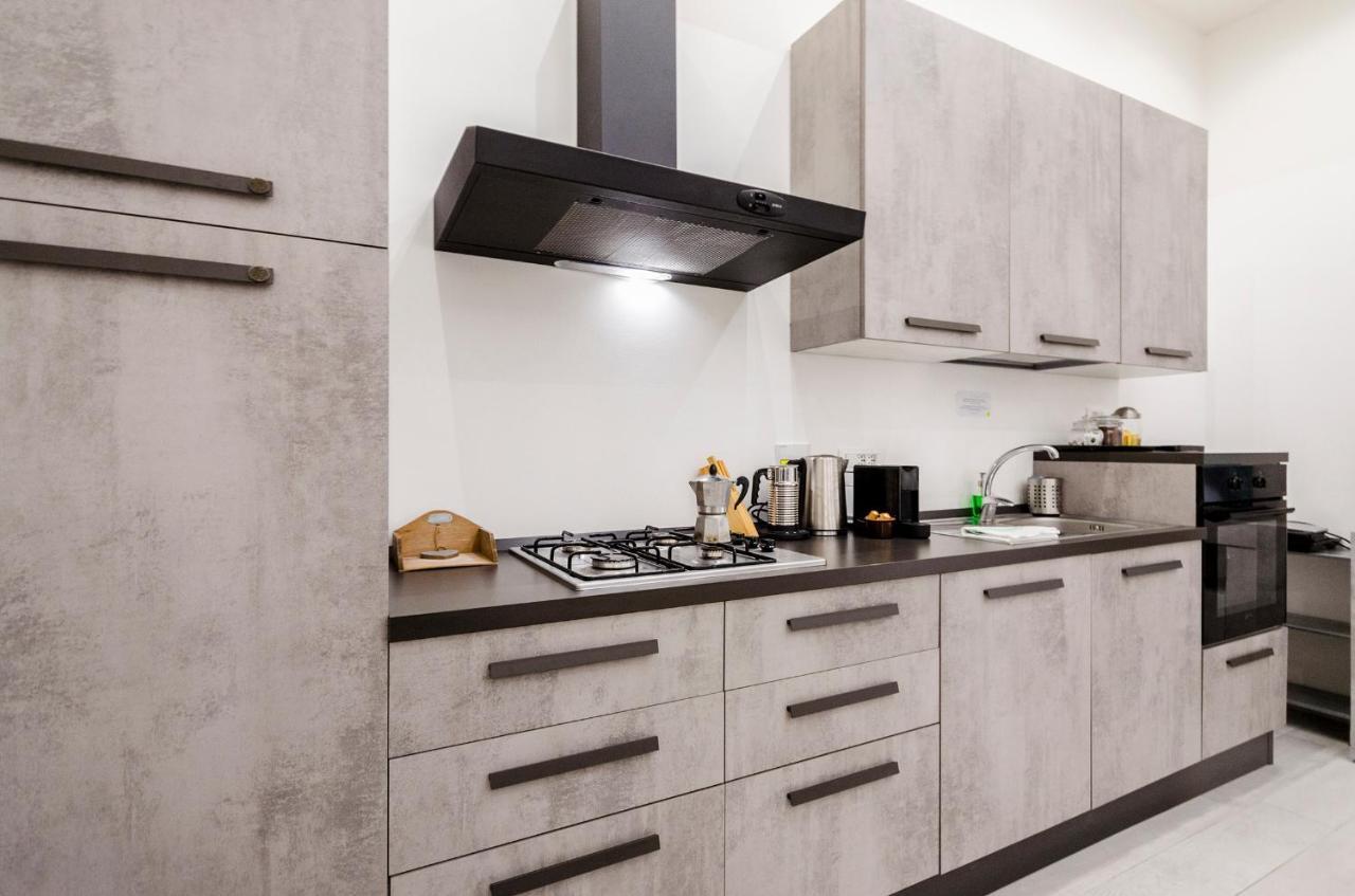 Dimora Santo Stefano: Ampia, Con Giardino Privato Appartement Bologna Buitenkant foto