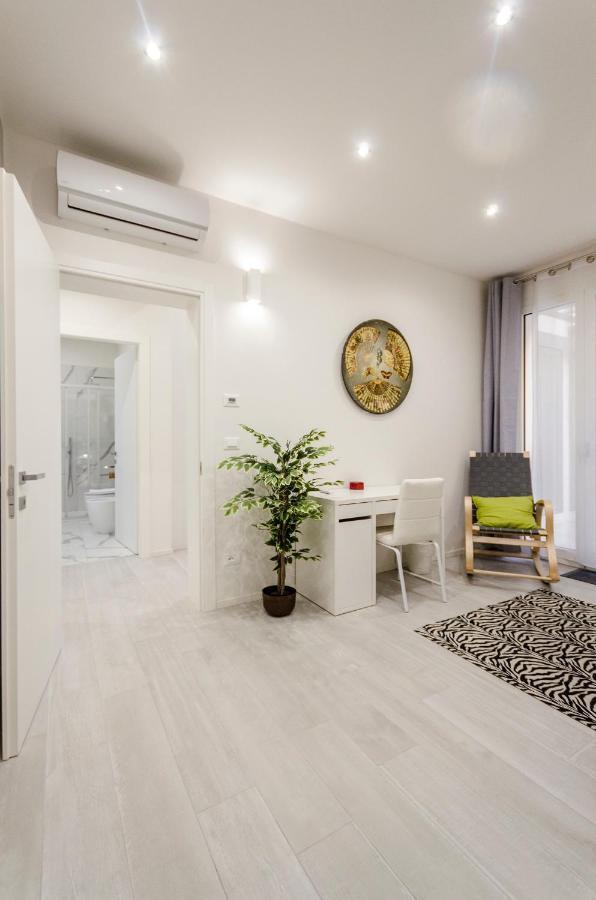 Dimora Santo Stefano: Ampia, Con Giardino Privato Appartement Bologna Buitenkant foto