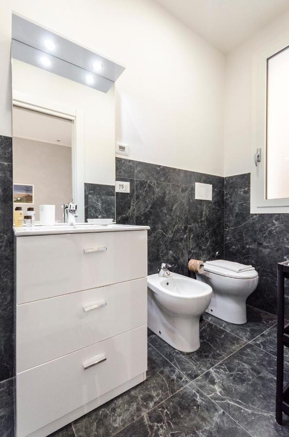 Dimora Santo Stefano: Ampia, Con Giardino Privato Appartement Bologna Buitenkant foto