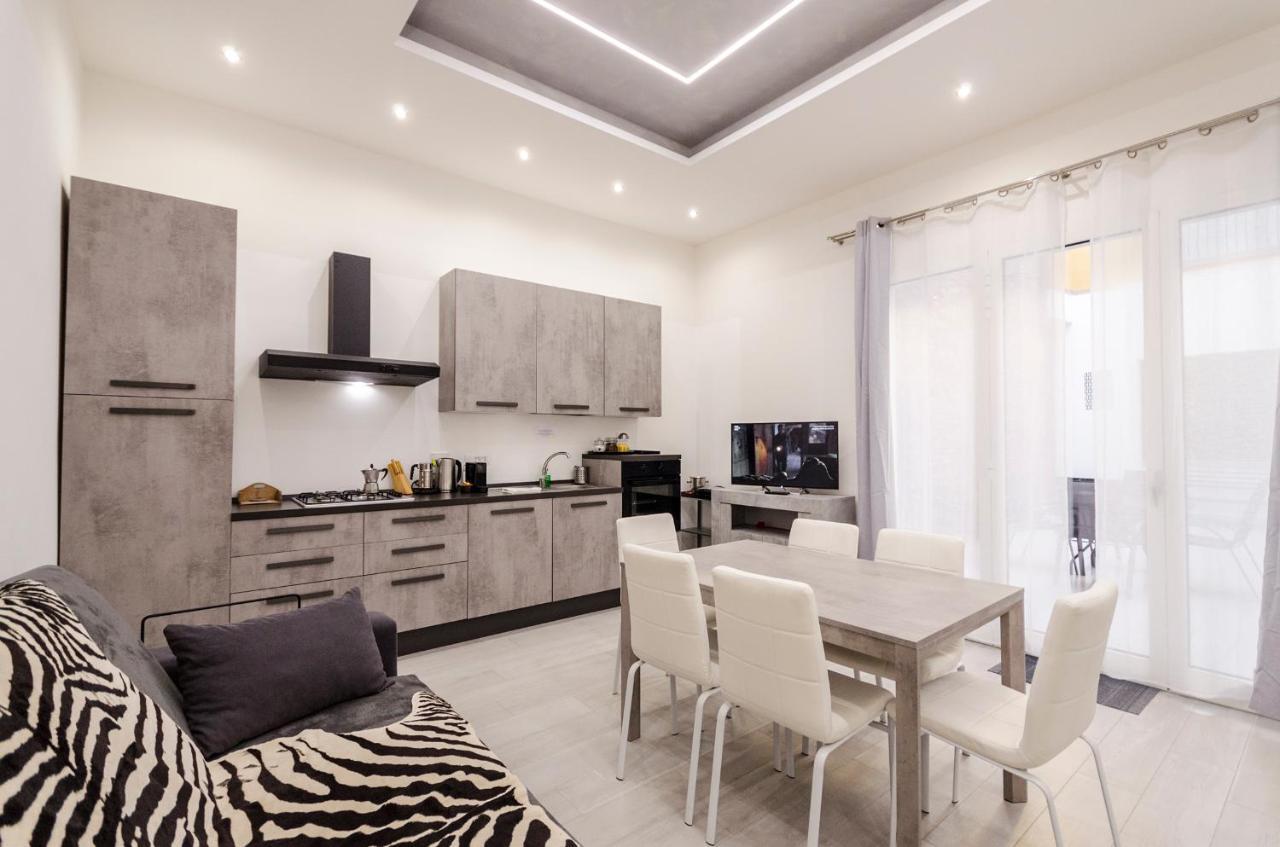 Dimora Santo Stefano: Ampia, Con Giardino Privato Appartement Bologna Buitenkant foto